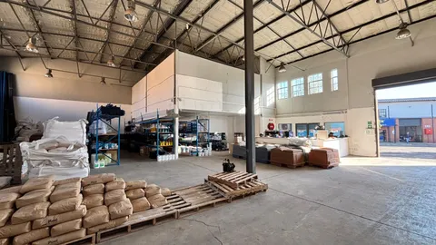 Montana Mini Units - 350 Calliandra St, Montana Park, Ext 91 Unit 5 Available to let 412m² (3)